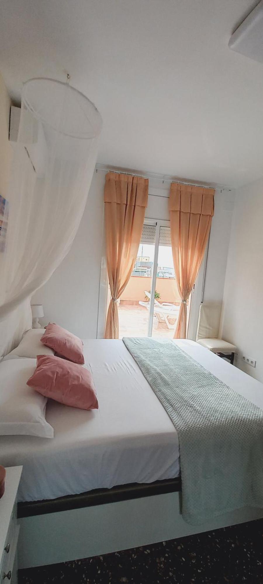 Апартаменти Cozy And Sunny Penthouse Fira Bcn Л'Успіталет-да-Любрагат Екстер'єр фото