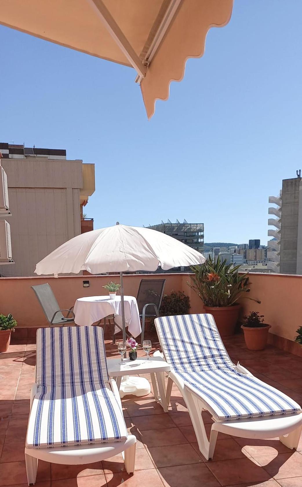 Апартаменти Cozy And Sunny Penthouse Fira Bcn Л'Успіталет-да-Любрагат Екстер'єр фото